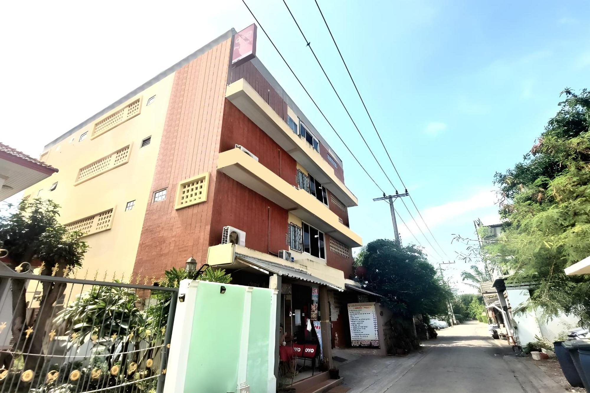 Panasan Villa Bangkok Dış mekan fotoğraf